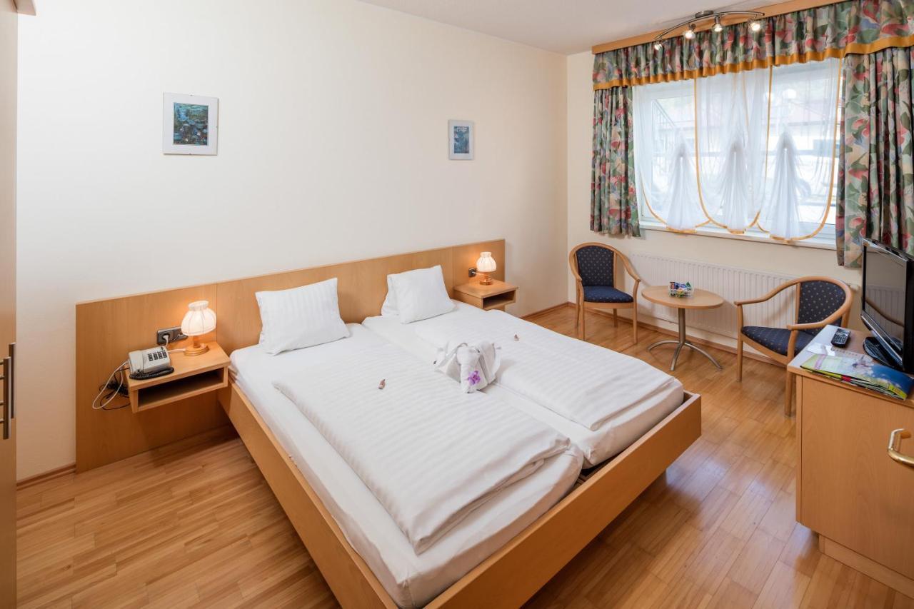 Gasthaus Pension Zum Lustigen Steirer Bruck an der Mur Zewnętrze zdjęcie